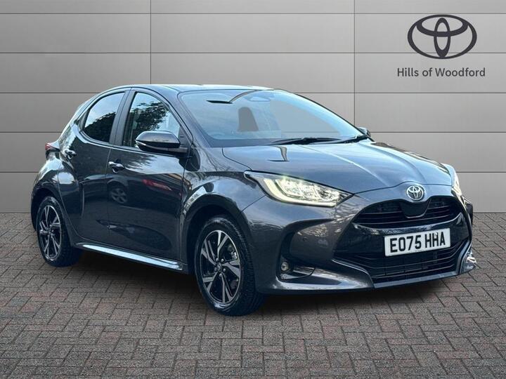 Toyota Yaris 1.5 VVT-h Design E-CVT Euro 6 (s/s) 5dr