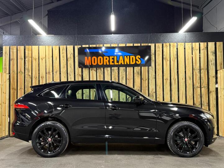 Jaguar F-PACE 2.0 D180 Chequered Flag Auto AWD Euro 6 (s/s) 5dr
