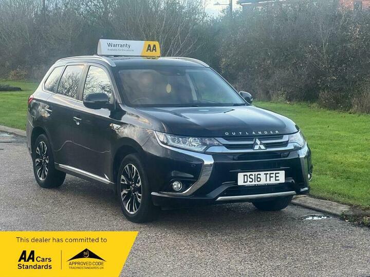 Mitsubishi Outlander 2.0h 12kWh GX4hs CVT 4WD Euro 6 (s/s) 5dr Mitsubishi Outlander 2.0h 12kWh GX4hs CVT 4WD Euro 6 (s/s) 5dr