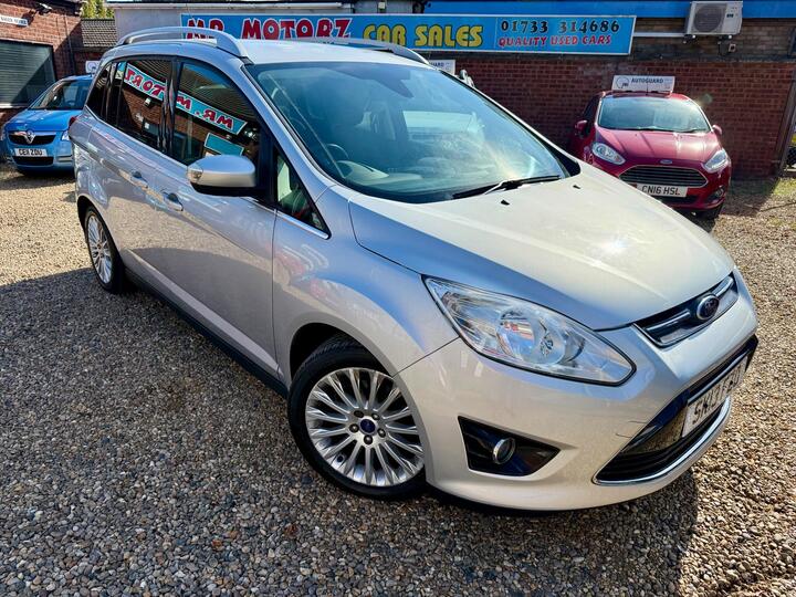 Ford Grand C-Max 1.6 TDCi Titanium Euro 5 5dr Ford Grand C-Max 1.6 TDCi Titanium Euro 5 5dr