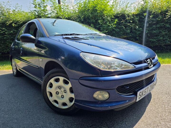 Peugeot 206 1.4 Look 5dr
