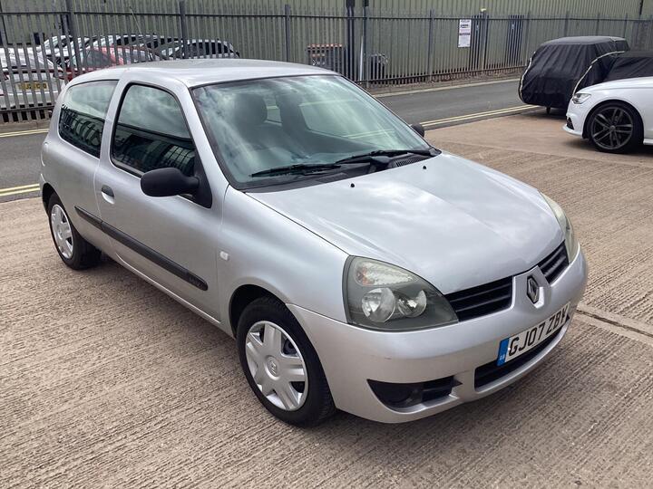 Renault Clio 1.2 Campus 3dr