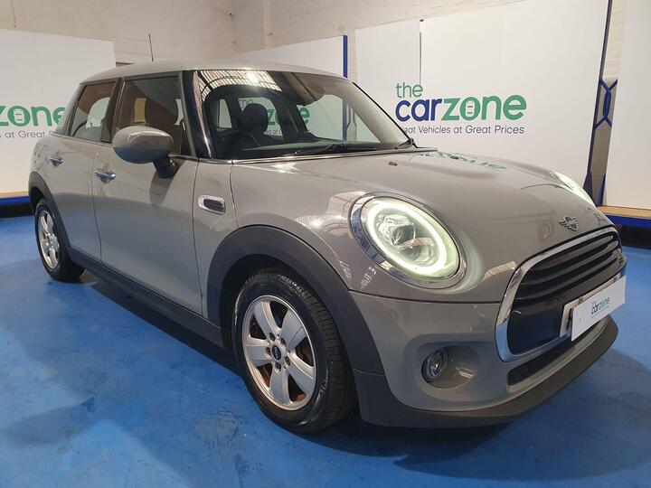 MINI Hatch 1.5 Cooper Classic Steptronic Euro 6 (s/s) 5dr