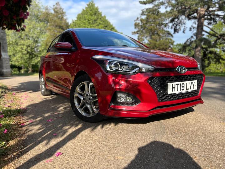 Hyundai I20 1.0 T-GDi Premium Nav Euro 6 (s/s) 5dr Hyundai I20 1.0 T-GDi Premium Nav Euro 6 (s/s) 5dr