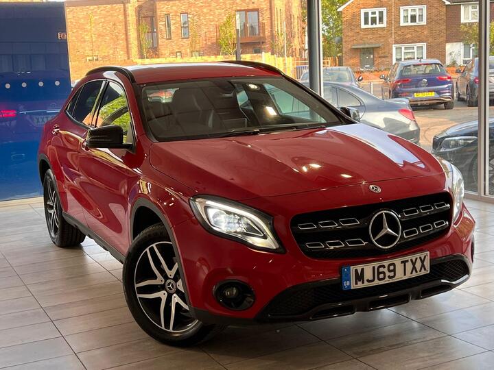 Mercedes-Benz GLA 1.6 GLA180 Urban Edition 7G-DCT Euro 6 (s/s) 5dr