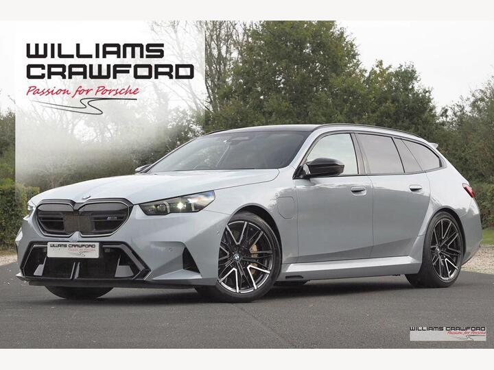 BMW M5 4.4 22.1kWh Touring Steptronic XDrive Euro 6 (s/s) 5dr