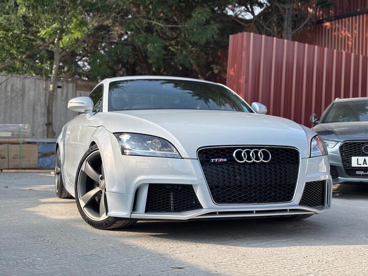 Audi TT RS 2.5 TFSI Coupe 3dr Petrol S Tronic Quattro Euro 5 (340 Ps)
