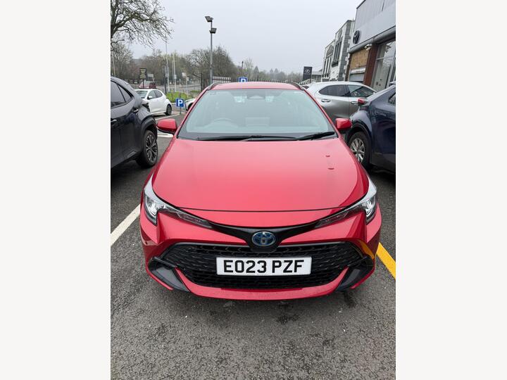 Toyota Corolla 1.8 VVT-h Icon Touring Sports CVT Euro 6 (s/s) 5dr