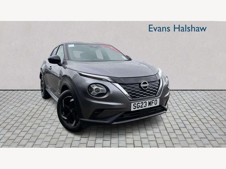 Nissan JUKE HATCHBACK 1.6 N-Connecta Auto Euro 6 5dr