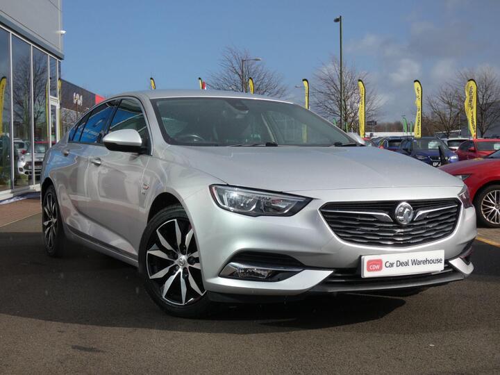 Vauxhall Insignia 1.5i Turbo SRi Grand Sport Euro 6 (s/s) 5dr Vauxhall Insignia 1.5i Turbo SRi Grand Sport Euro 6 (s/s) 5dr