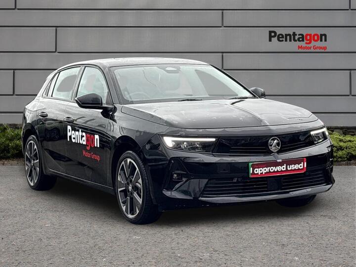 Vauxhall Astra Electric 54kWh Design Auto 5dr