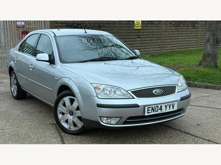 Ford Mondeo 2.0 Ghia X 5dr