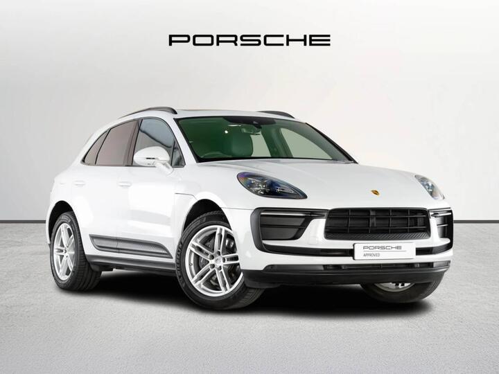 Porsche Macan 2.0T PDK 4WD Euro 6 (s/s) 5dr Porsche Macan 2.0T PDK 4WD Euro 6 (s/s) 5dr