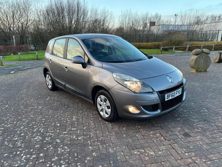 Renault Scenic 1.6 VVT Expression Euro 5 5dr