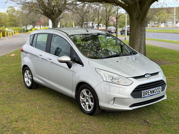 Ford B-Max 1.0T EcoBoost Zetec Navigator Euro 6 5dr