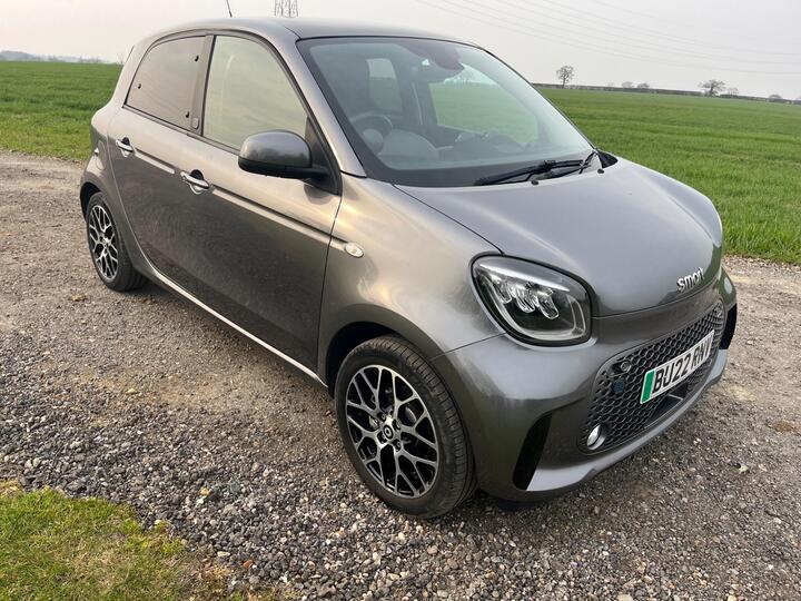 Smart Forfour 17.6kWh Exclusive Auto 5dr (22kW Charger)