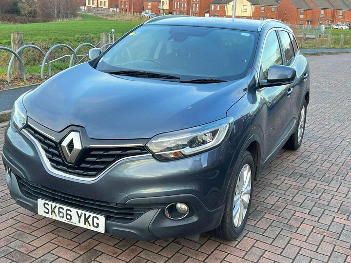 Renault Kadjar 1.5 DCi Dynamique Nav Euro 6 (s/s) 5dr Renault Kadjar 1.5 DCi Dynamique Nav Euro 6 (s/s) 5dr