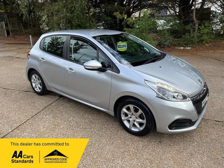 Peugeot 208 1.2 PureTech Active Euro 6 5dr