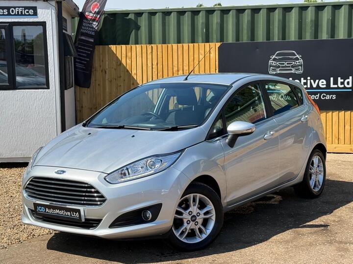 Ford Fiesta 1.6 Zetec Powershift Euro 6 5dr