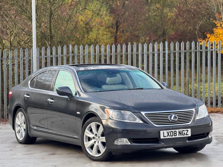 Lexus LS 5.0 600h V8 L RSR Saloon 4dr Petrol Hybrid CVT 4WD Euro 5 (s/s) (445 Ps)
