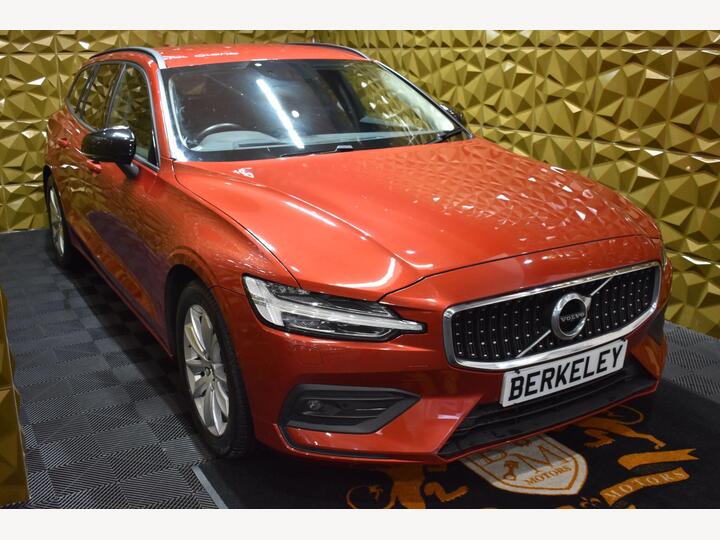 Volvo V60 2.0 D3 Momentum Pro Auto Euro 6 (s/s) 5dr