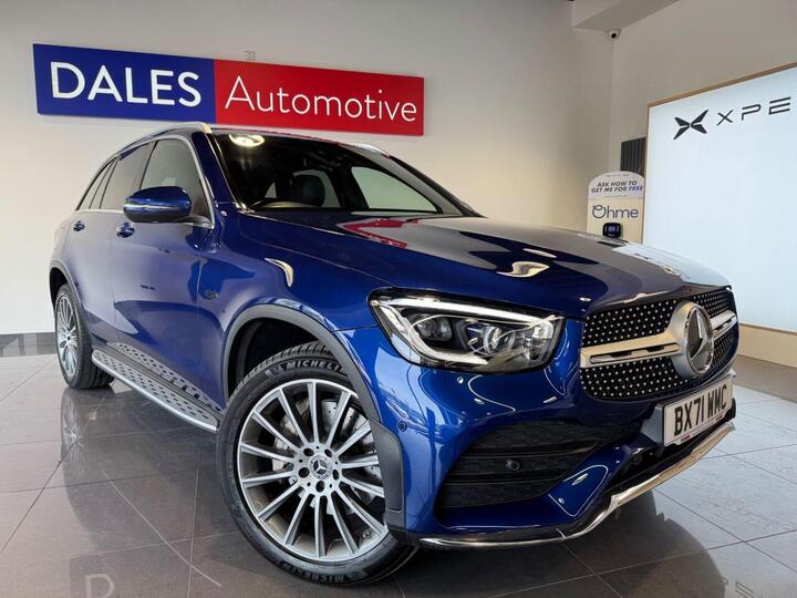 Mercedes-Benz GLC 2.0 GLC300de 13.5kWh AMG Line (Premium) G-Tronic+ 4MATIC Euro 6 (s/s) 5dr Mercedes-Benz GLC 2.0 GLC300de 13.5kWh AMG Line (Premium) G-Tronic+ 4MATIC Euro 6 (s/s) 5dr