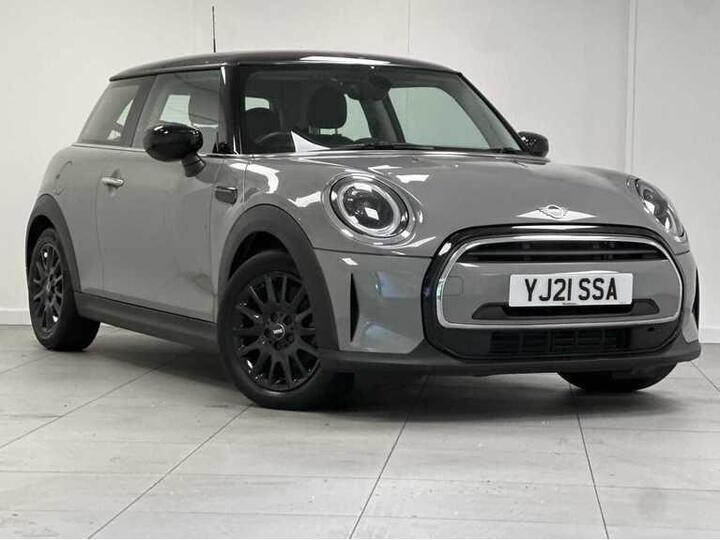 MINI HATCHBACK 1.5 Cooper Classic Steptronic Euro 6 (s/s) 3dr