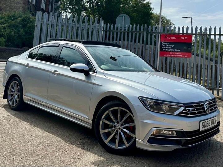 Volkswagen Passat 2.0 TDI BlueMotion Tech R-Line Euro 6 (s/s) 4dr