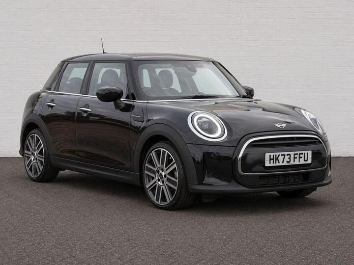 MINI HATCH 1.5 Cooper Exclusive Steptronic Euro 6 (s/s) 5dr