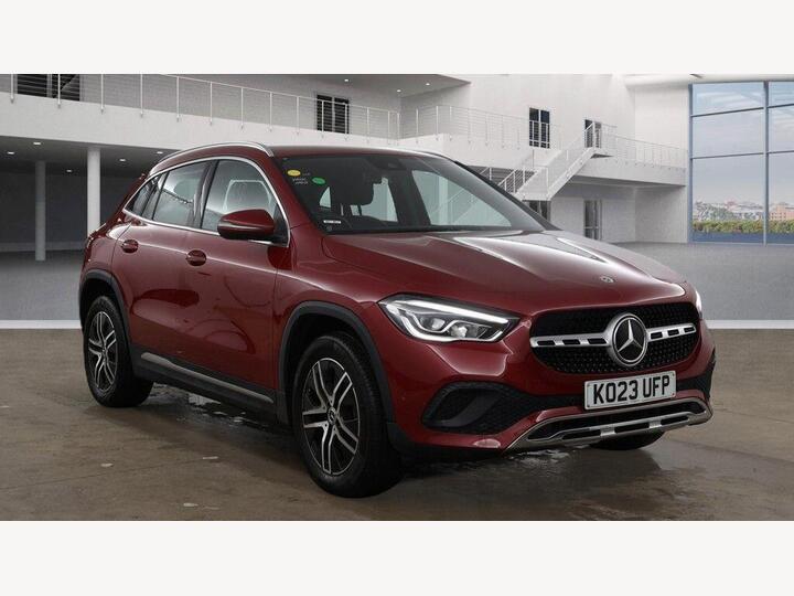 Mercedes-Benz GLA 1.3 GLA200h MHEV Sport (Executive) 7G-DCT Euro 6 (s/s) 5dr