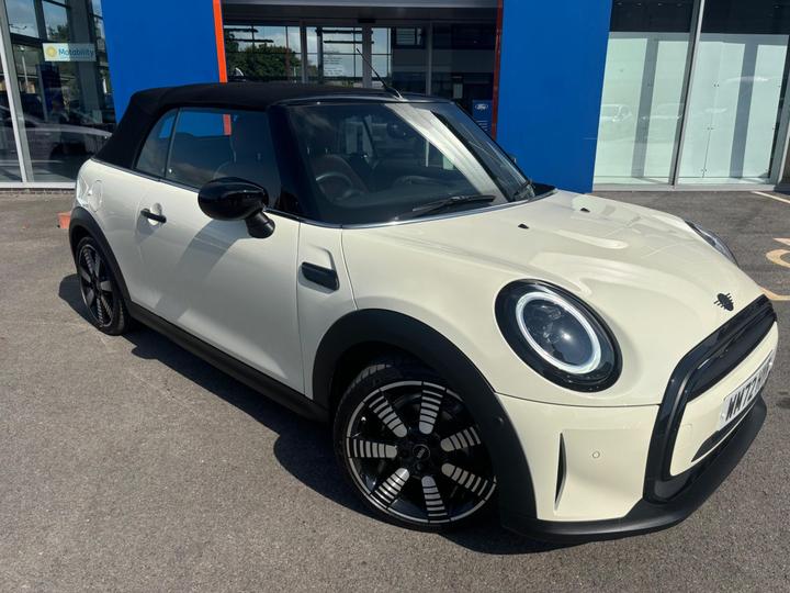 MINI Convertible 1.5 Cooper Exclusive Steptronic Euro 6 (s/s) 2dr