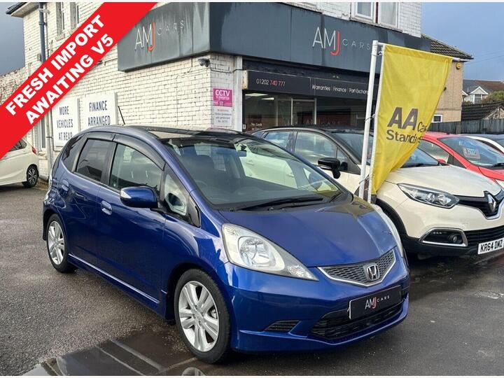 Honda FIT 1.5 Automatic Petrol Blue 5dr RS MODEL/ LOW MILEAGE/ NEW MOT