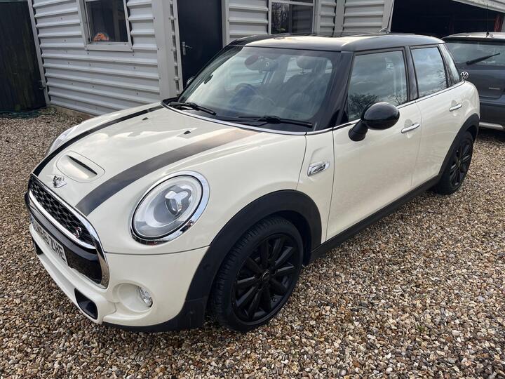 MINI Hatch 2.0 Cooper S Auto Euro 6 (s/s) 5dr
