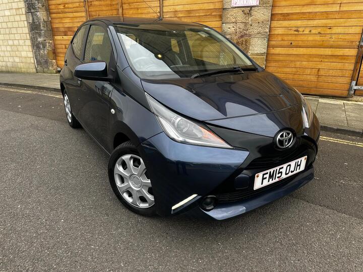 Toyota AYGO 1.0 VVT-i X-play Euro 5 5dr Euro 5