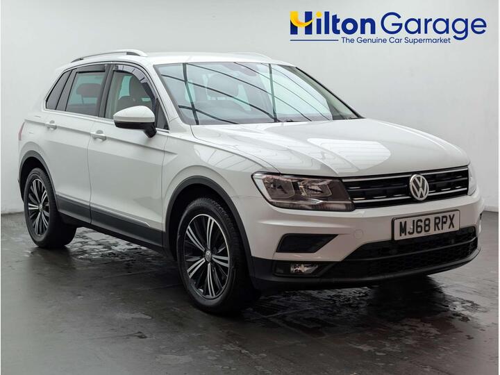 Volkswagen TIGUAN 2.0 TDI SE Navigation DSG Euro 6 (s/s) 5dr Volkswagen TIGUAN 2.0 TDI SE Navigation DSG Euro 6 (s/s) 5dr