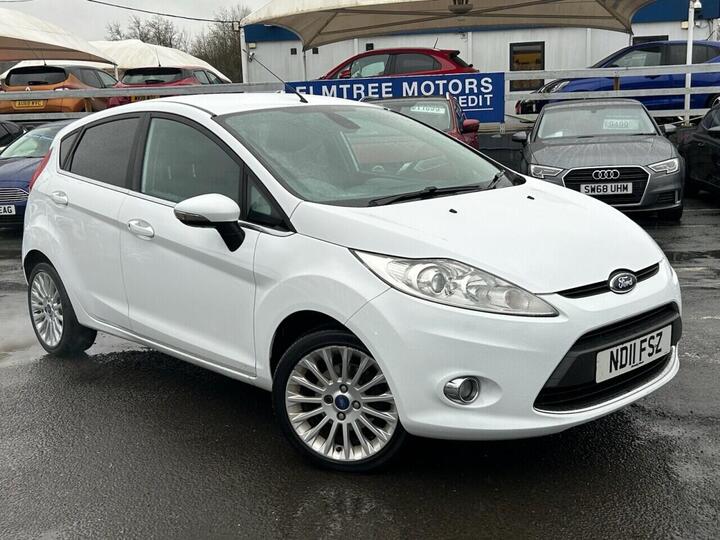 Ford FIESTA 1.6 Titanium 5dr