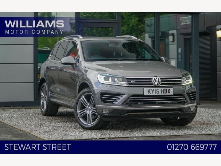 Volkswagen TOUAREG 3.0 TDI V6 BlueMotion Tech R-Line Tiptronic 4WD Euro 6 (s/s) 5dr