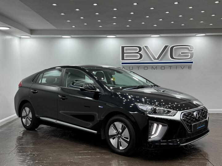 Hyundai IONIQ 1.6 H-GDi SE Connect DCT Euro 6 (s/s) 5dr Hyundai IONIQ 1.6 H-GDi SE Connect DCT Euro 6 (s/s) 5dr