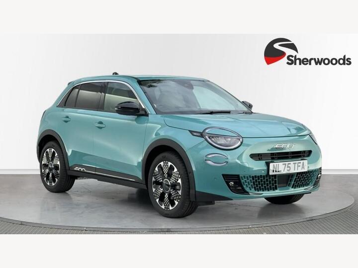 Fiat 600e 54kWh La Prima Auto 5dr