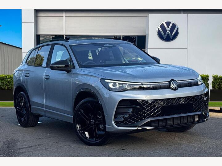 Volkswagen Tiguan 1.5 ETSI MHEV Black Edition DSG Euro 6 (s/s) 5dr