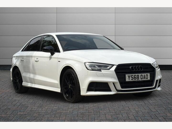 Audi A3 1.5 TFSI CoD 35 Black Edition S Tronic Euro 6 (s/s) 4dr