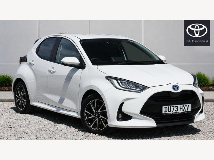Toyota Yaris 1.5 VVT-h Design E-CVT Euro 6 (s/s) 5dr