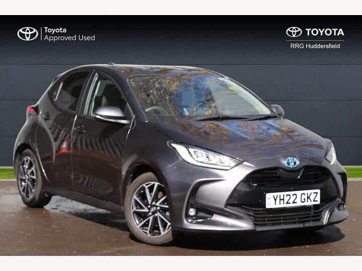 Toyota Yaris 1.5 VVT-h Design E-CVT Euro 6 (s/s) 5dr