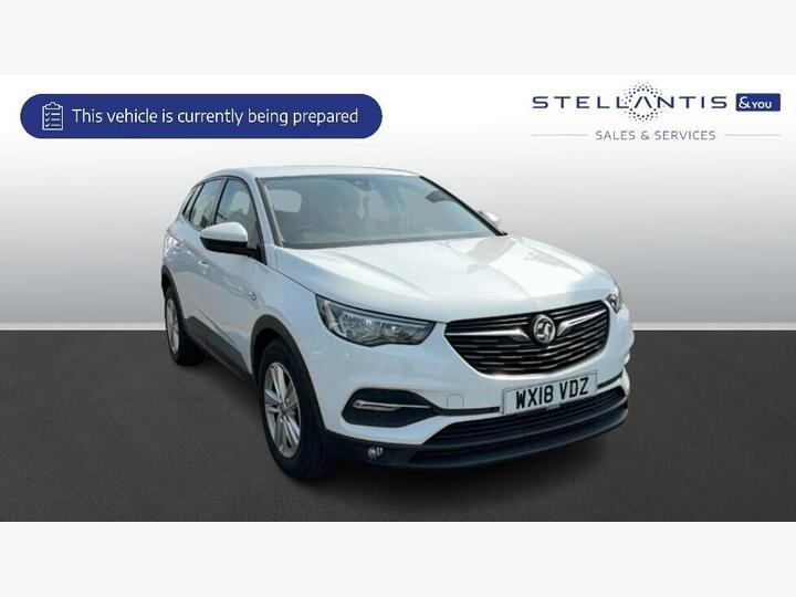Vauxhall Grandland X 1.6 Turbo D BlueInjection SE Auto Euro 6 (s/s) 5dr