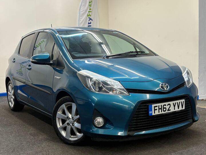 Toyota Yaris 1.5 VVT-h T Spirit CVT Euro 5 5dr