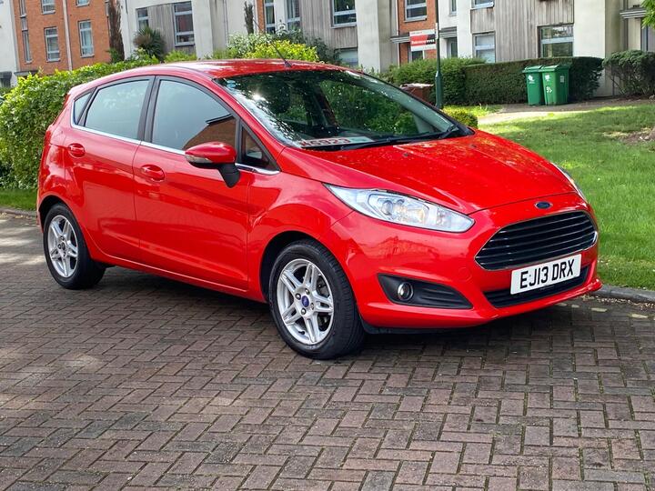Ford Fiesta 1.0T EcoBoost Zetec Euro 5 (s/s) 5dr