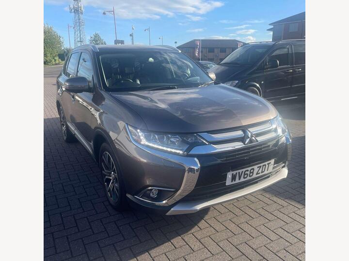 Mitsubishi OUTLANDER 2.2 DI-D 4 Auto 4WD Euro 6 5dr