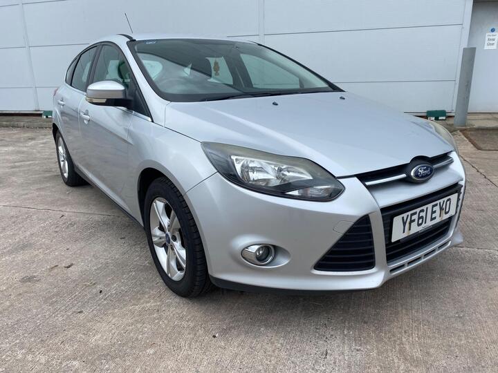 Ford Focus 1.6 Zetec Euro 5 5dr