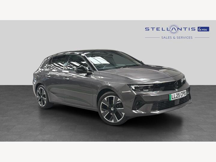 Vauxhall Astra Electric 54kWh Ultimate Auto 5dr