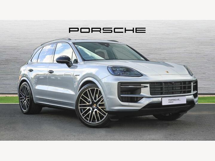 Porsche Cayenne 3.0 V6 E-Hybrid 25.9kWh TiptronicS 4WD Euro 6 (s/s) 5dr